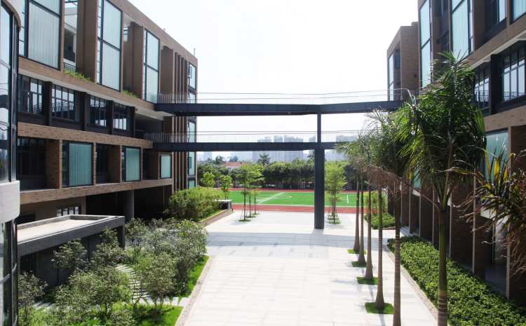 深圳外國語學(xué)校國際部