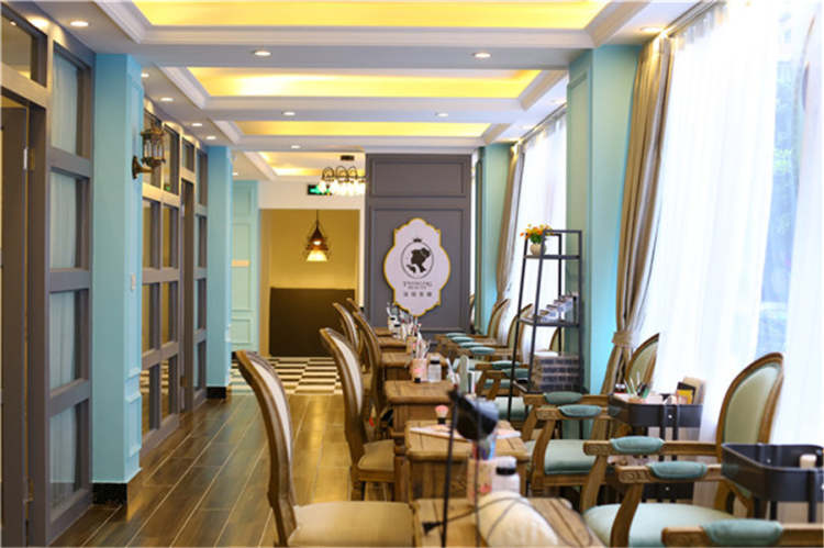 璀璨美睫美甲沙龍