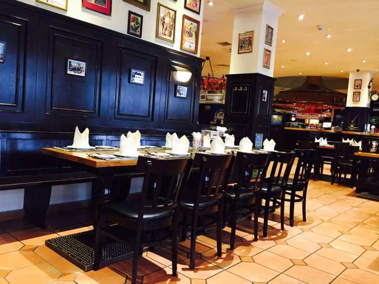 蘭特伯爵西餐廳·啤酒屋Der Landgraf