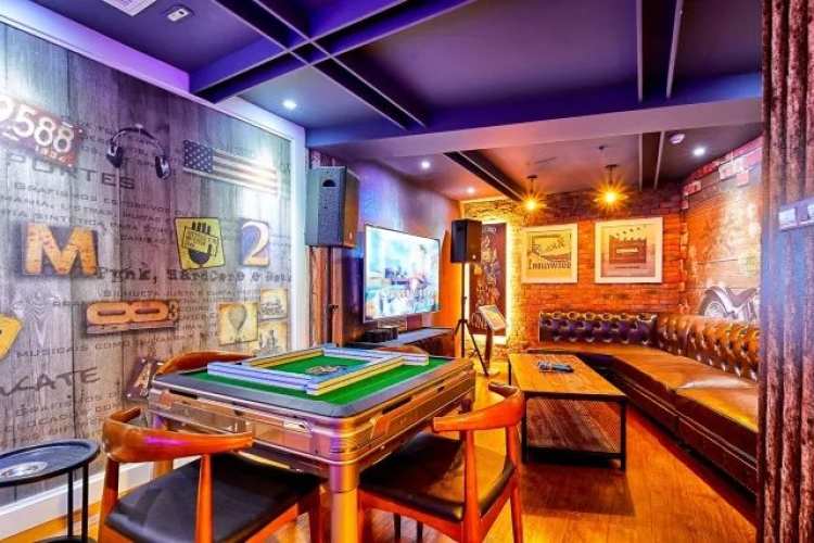 悅時光FT Club(人民廣場店)