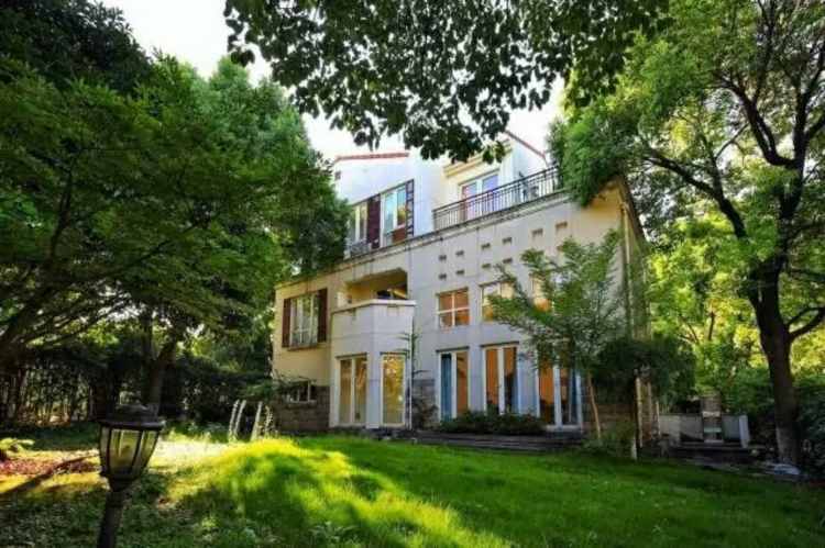 趴趴轟PaPaHome(輕奢歐式宮廷店)