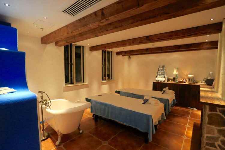 Gin奇境養(yǎng)生館