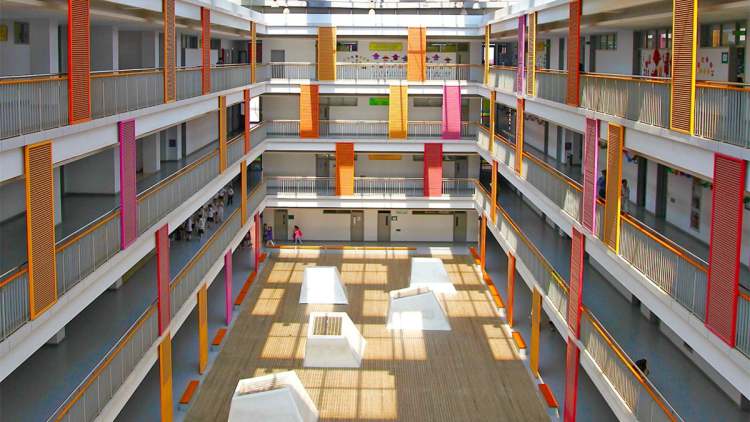 上海外國(guó)語(yǔ)大學(xué)附屬雙語(yǔ)學(xué)校