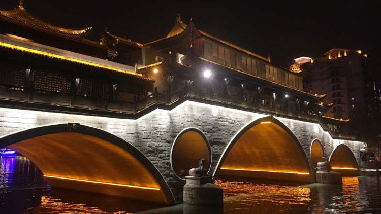 廊橋酒吧-The Bridge Bar