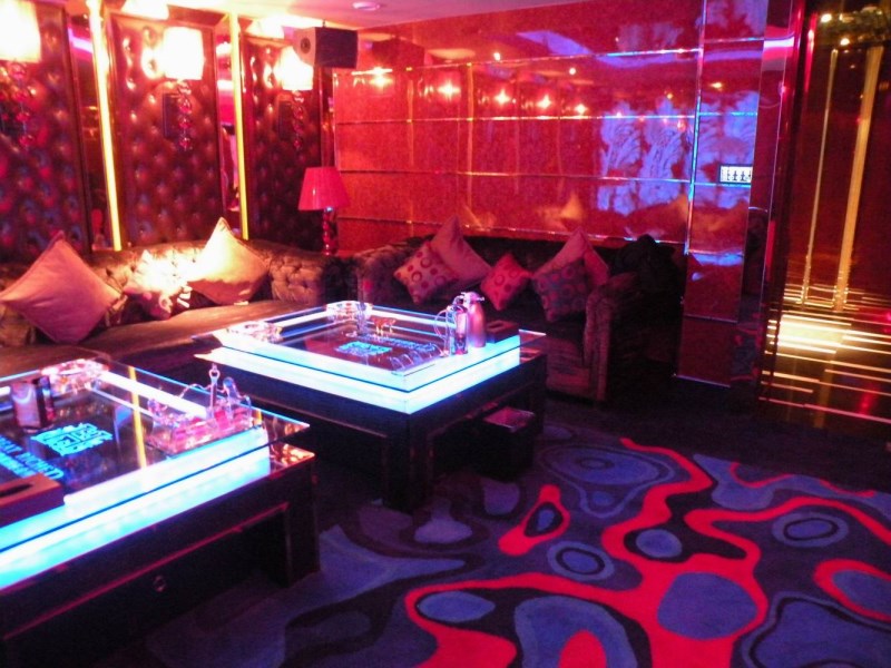 西安雁塔商務(wù)KTV預(yù)定電話-西安雁塔高端商務(wù)KTV訂房電話