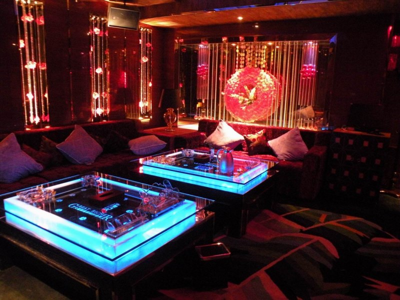 西安未央商務(wù)KTV預(yù)定電話-西安未央高端商務(wù)KTV訂房電話