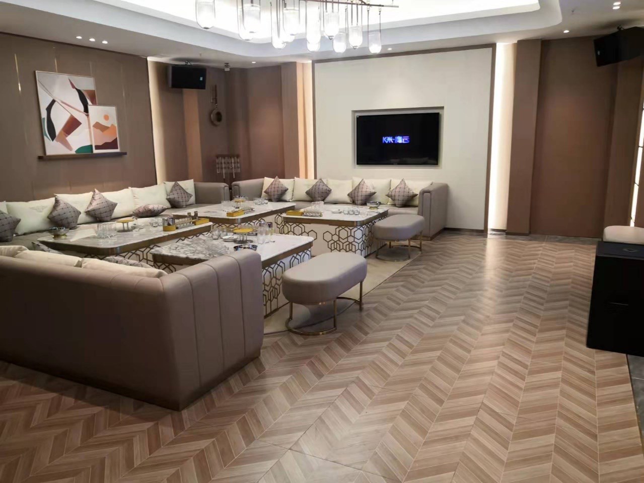 宜春陽光至尊KTV夜總會(huì)