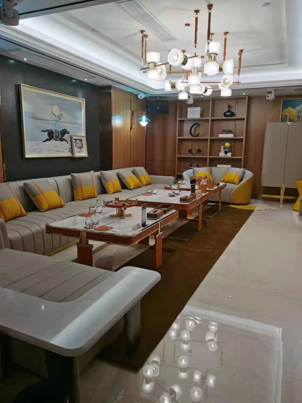 西安哪家夜總會(huì)好玩，這幾家絕對(duì)不負(fù)你的期待