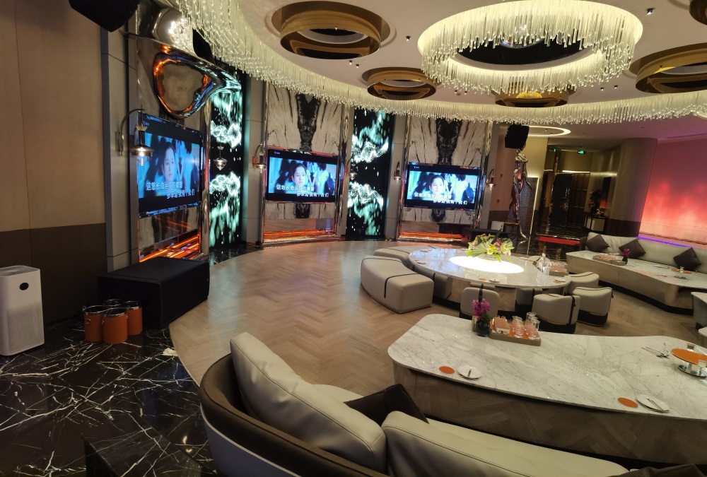 上海最頂級的夜總會是哪個，外灘萬利當(dāng)之無愧的第一