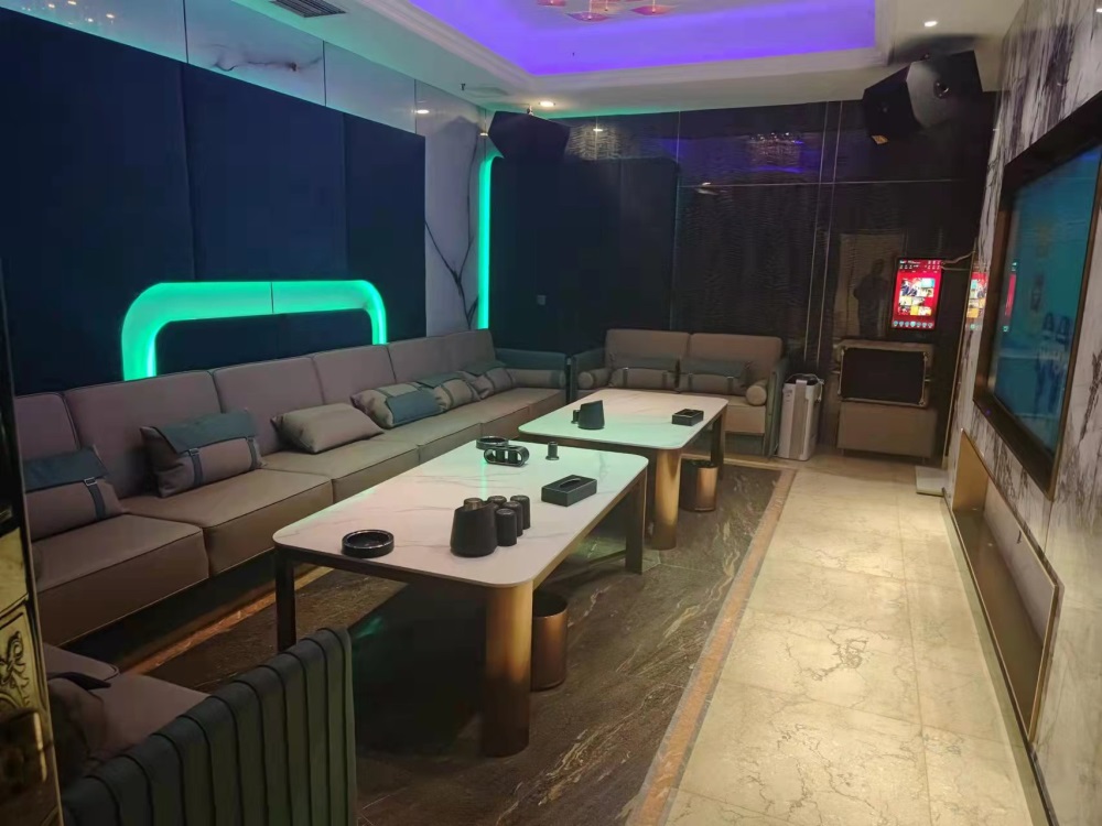 重慶哪家商務(wù)KTV好玩？看完這篇少走歪路