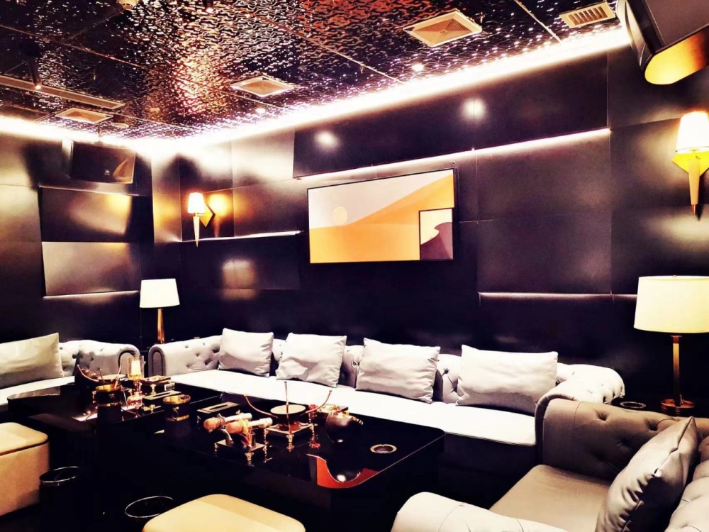 濰坊豪華十大夜總會(huì)排名，去挑戰(zhàn)你的極限吧