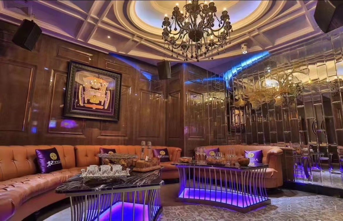 成都商務(wù)KTV十大排名，這里是你的夜生活的開始。