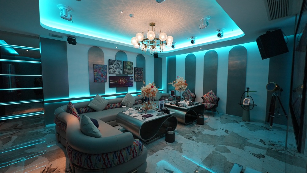 麗江十大高端夜總會(huì)，快樂的夜總會(huì)這里找